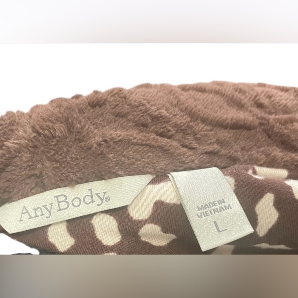 Women’s ANYBODY Chocolate Brown Suede Velvety Vest Size Large - Picture 5 of 9